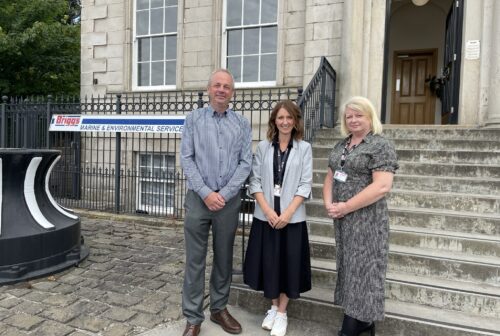 Scott and Linda of Briggs Marine meet Sarah Raeburn