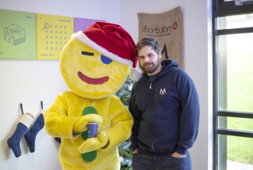 Fraser20 Rankin20 20 General20 Manager20with20 Gingey20at20the20 Roastery20in20 Glenrothes